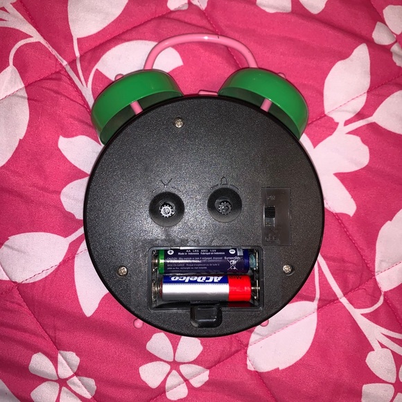 Victoria’s Secret Pink Alarm Clock - Rare - Picture 2 of 6